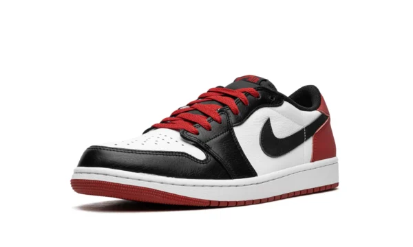 Air Jordan 1 Low OG "Black Toe" - Image 3