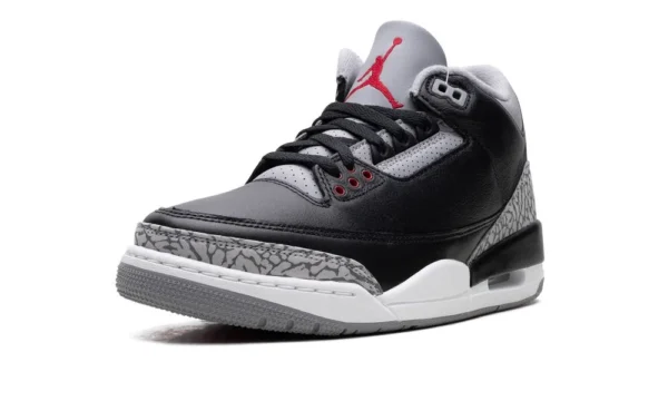 Air Jordan 3 "Black Cement" - Image 4